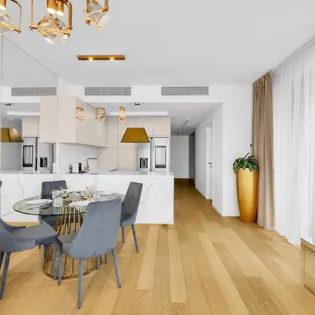 Skypark's Luxury Ii With Prime View דירה ברטיסלאבה