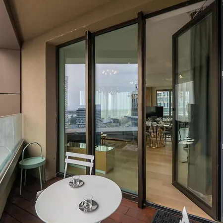 Skypark's Luxury Ii With Prime View Апартаменты Братислава