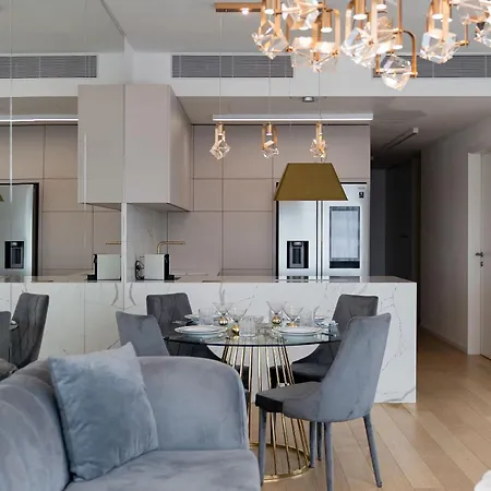 Skypark's Luxury Ii With Prime View * Bratislava